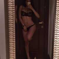 Mezitli'nin Büyüleyici Eskortuyla Eşsiz Bir Deneyim: Enfes Uyum, Özgür Ruhsal Keyif